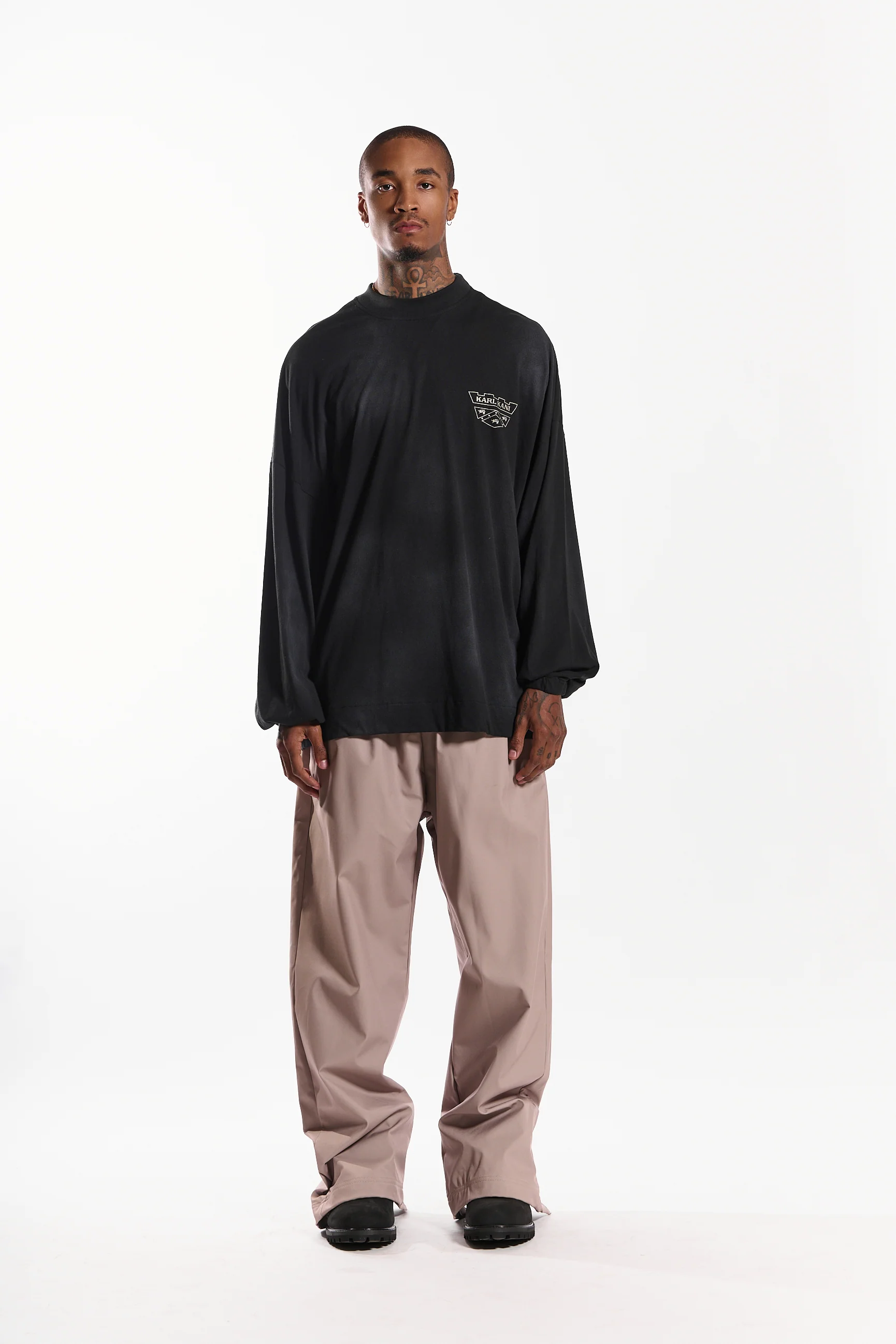 Clara - Image 5