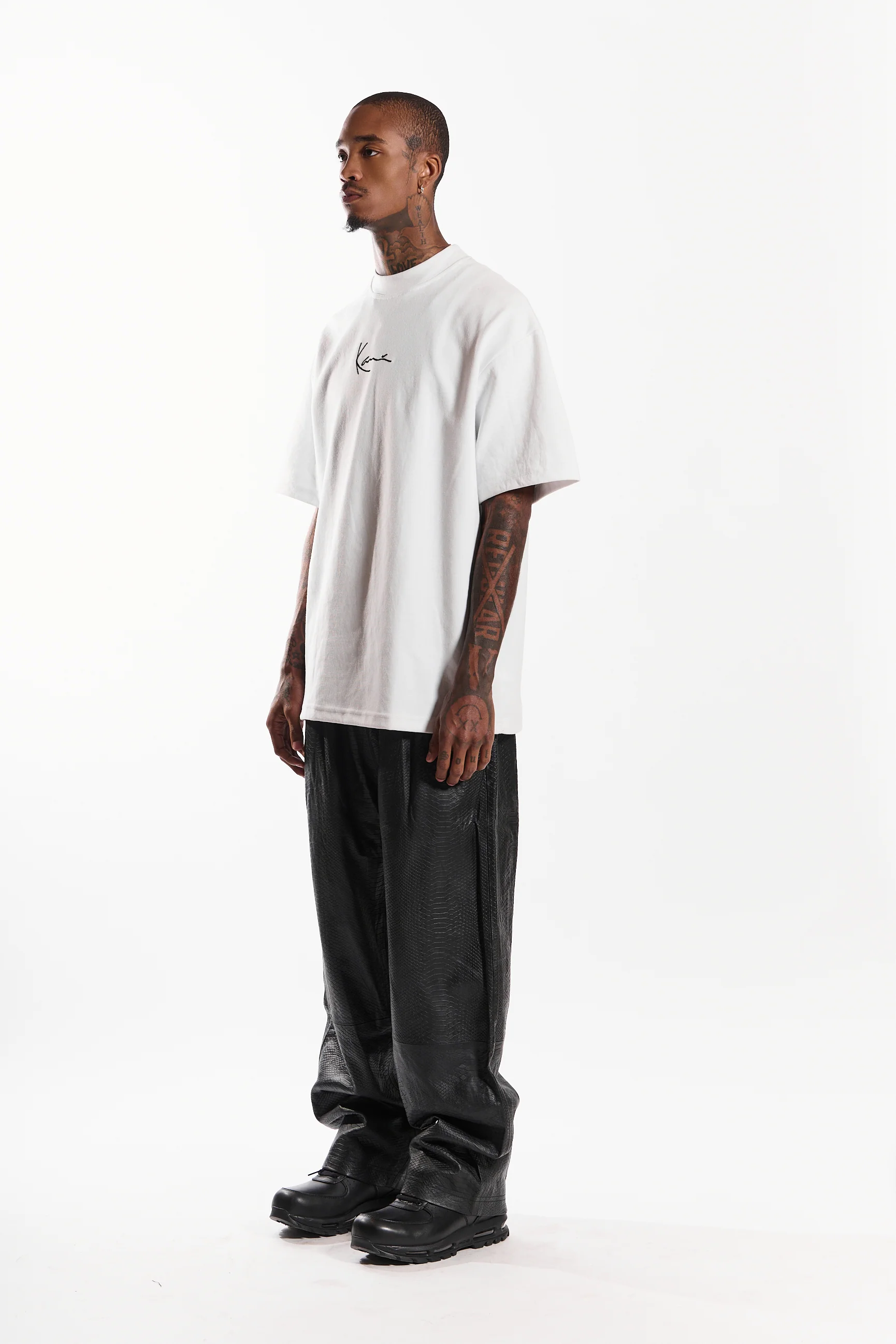 Clayton - Image 8
