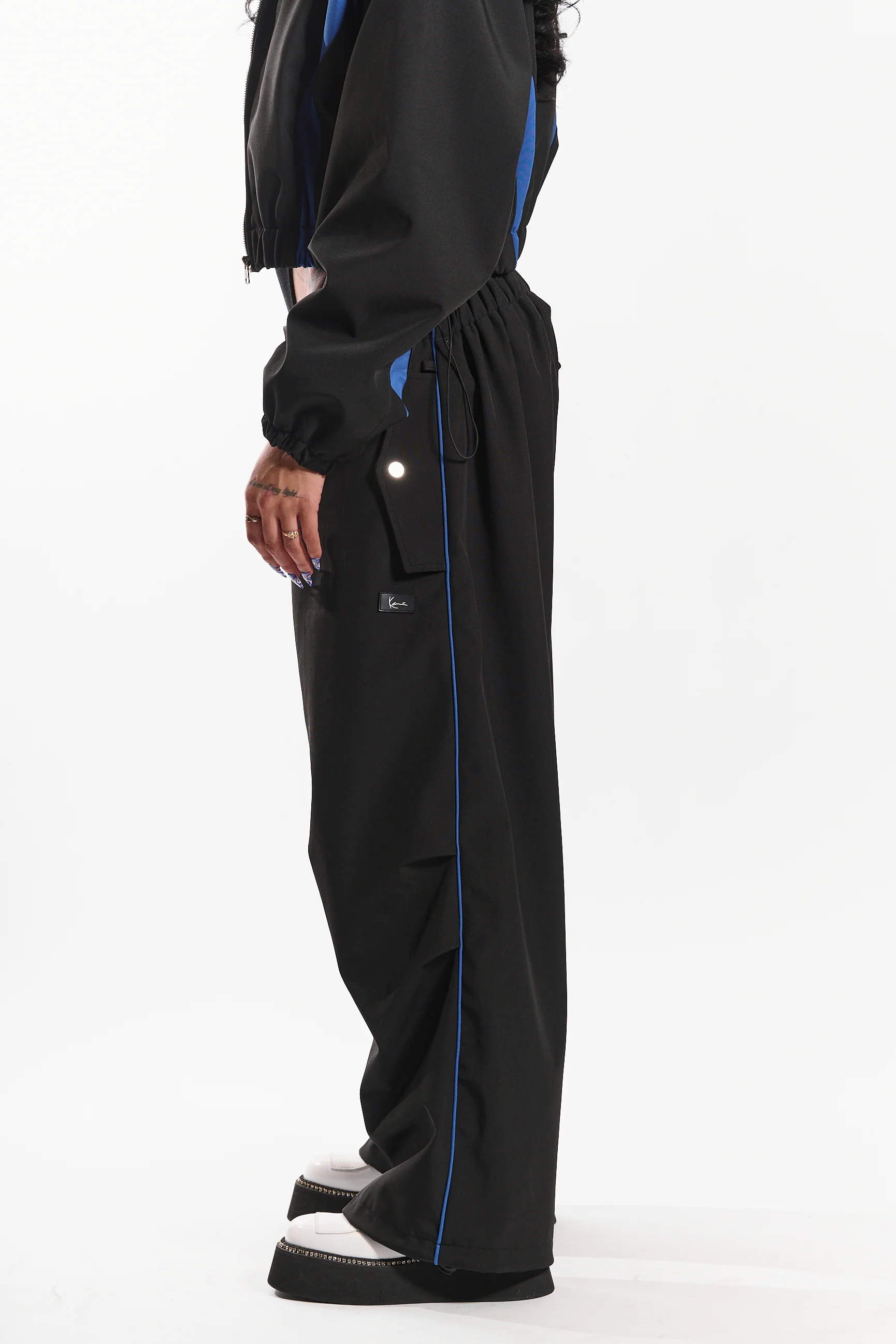 Street Thing Women's Jogger (black/royal) - Image 8