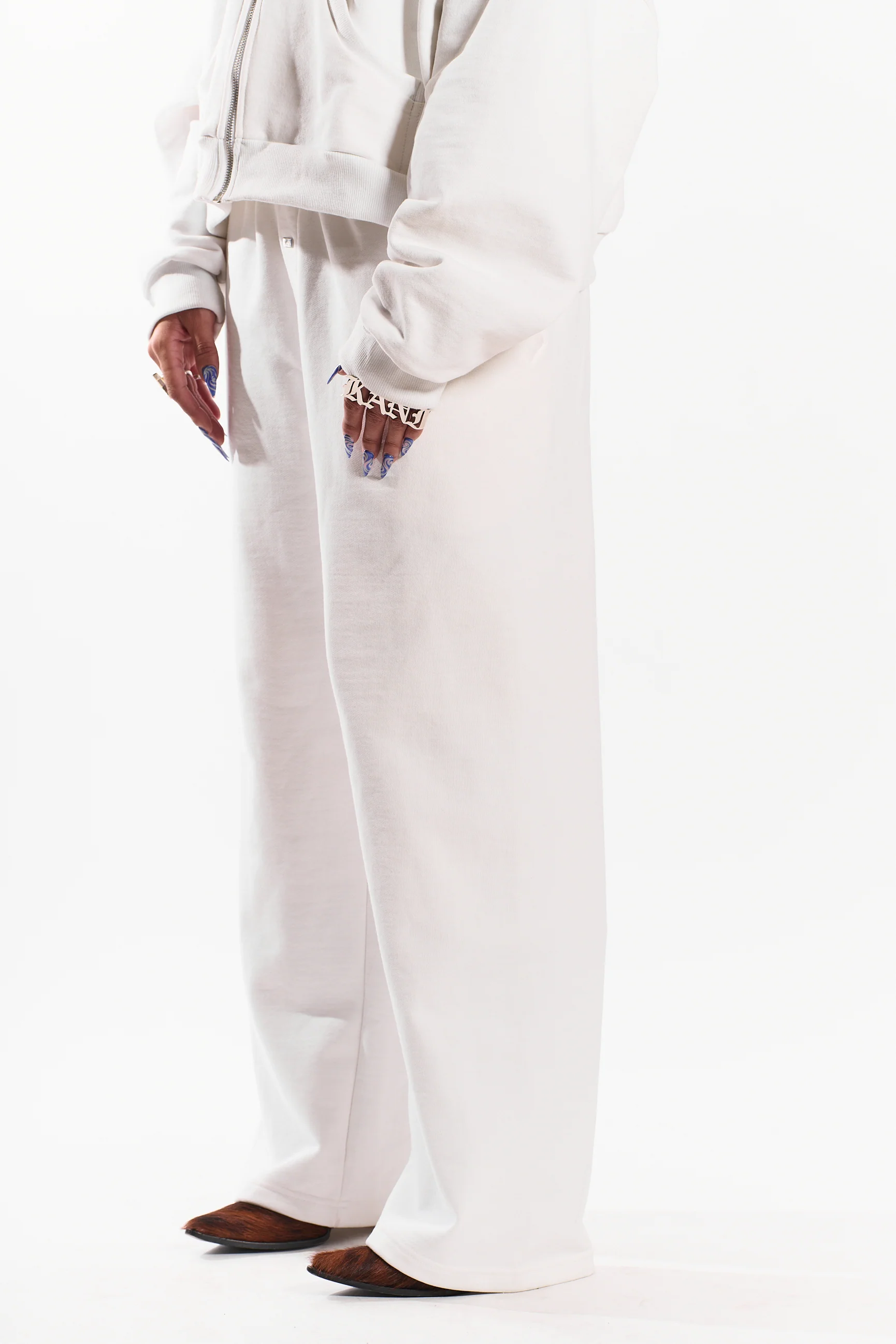 Trench Town (White) - Image 9